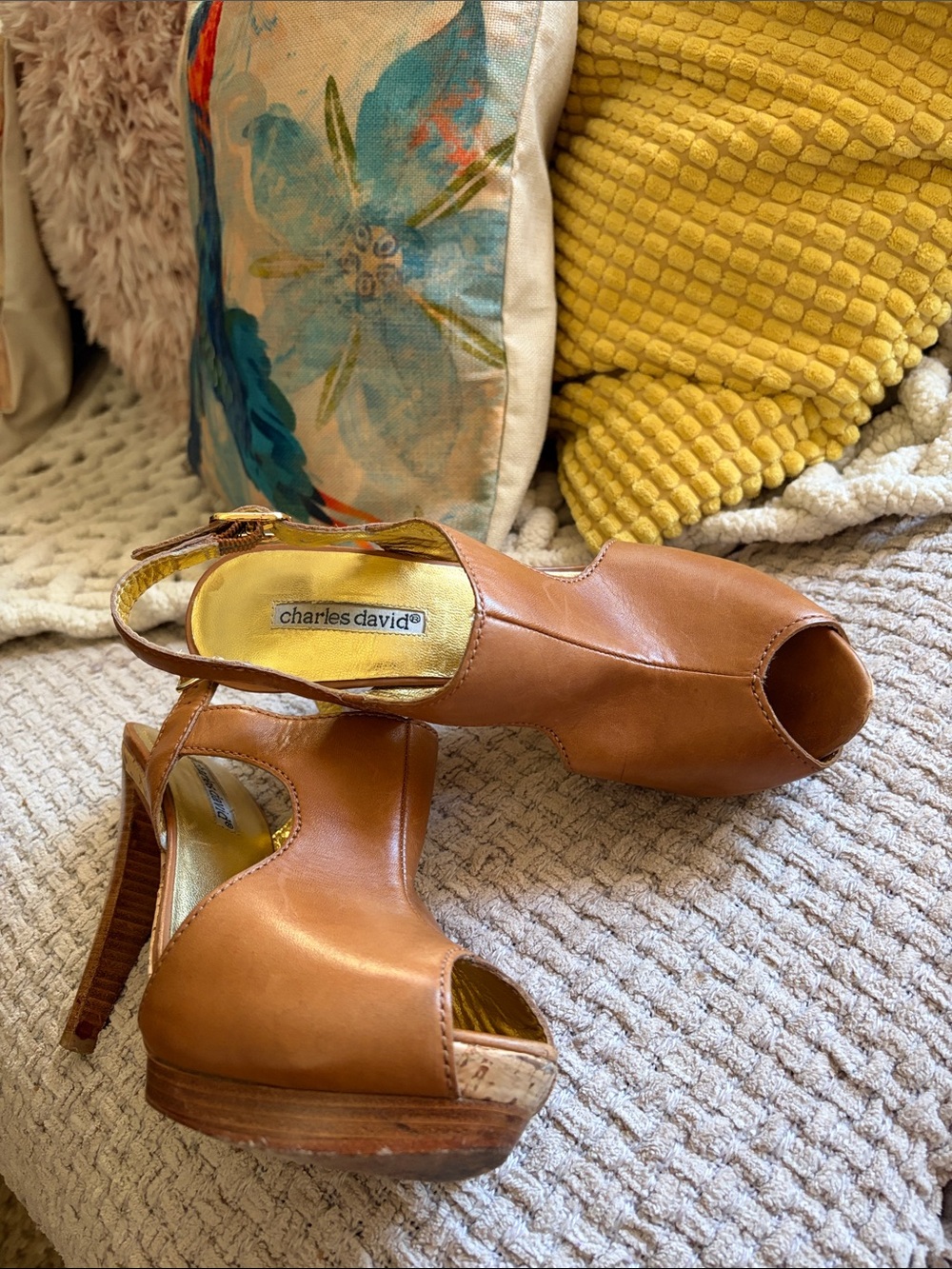 Charles David Tan Leather Peep-Toe Platform Slingbacks Size 7.5B